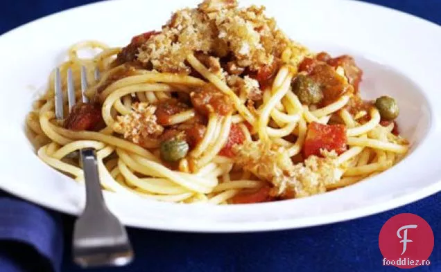 Paste Pesto și roșii cu firimituri crocante