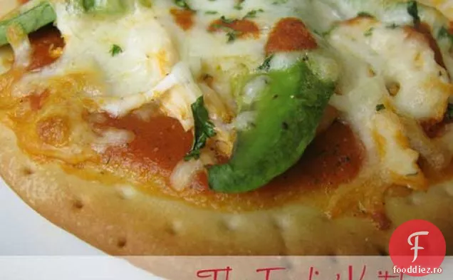 Pizza Cu Pui Și Avocado