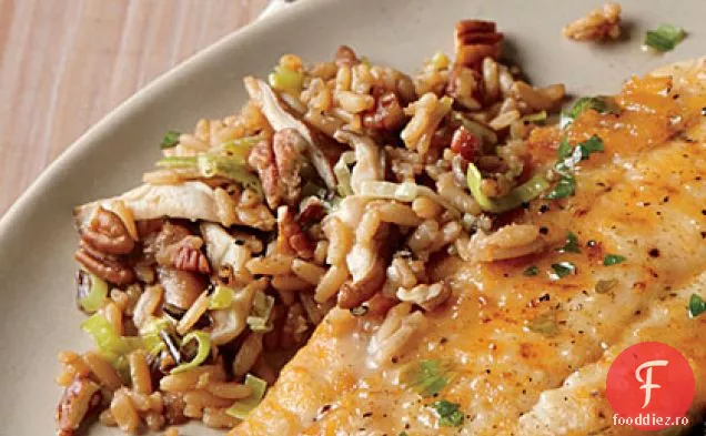 Pilaf de orez brun cu nuci pecan