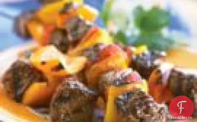 Friptură Și Ardei Gras Kabobs