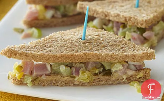 Mini Sandvișuri Cu Salată De Șuncă