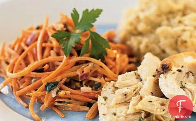 Salată rapidă de morcovi și stafide