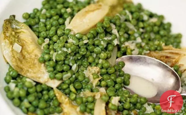 Salată verde cu mazăre