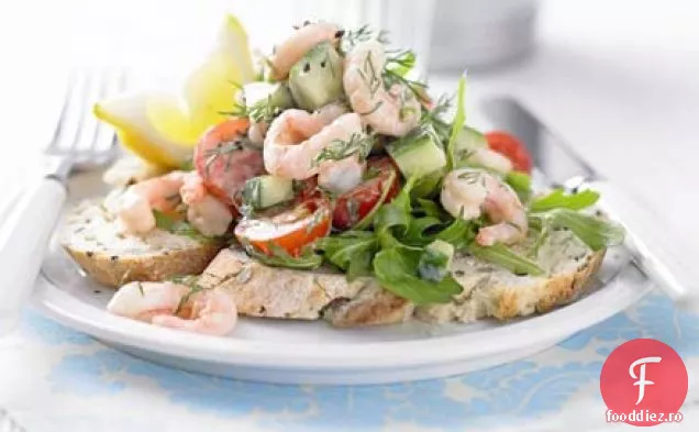 Sandwich de cocktail cu creveți deschis