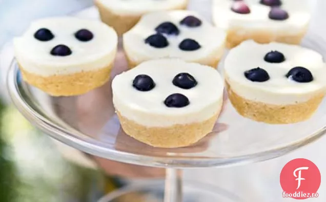 Prăjituri cu lămâie de afine cu topping de cheesecake