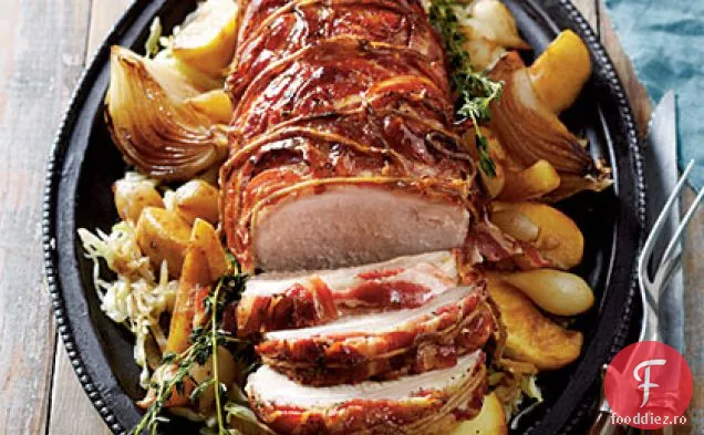 Carne de porc cu mere, slănină și varză murată
