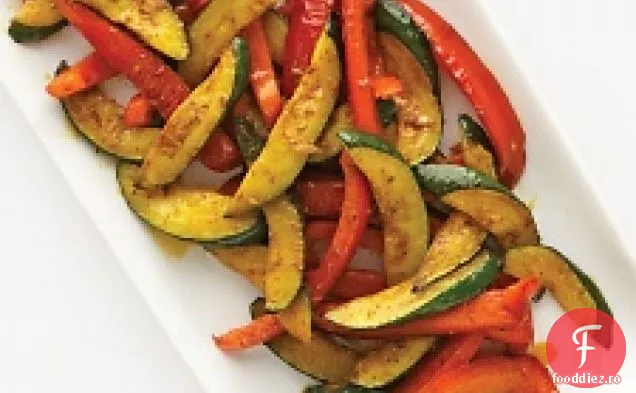Dovlecei, Ardei Gras Și Pastă De Curry