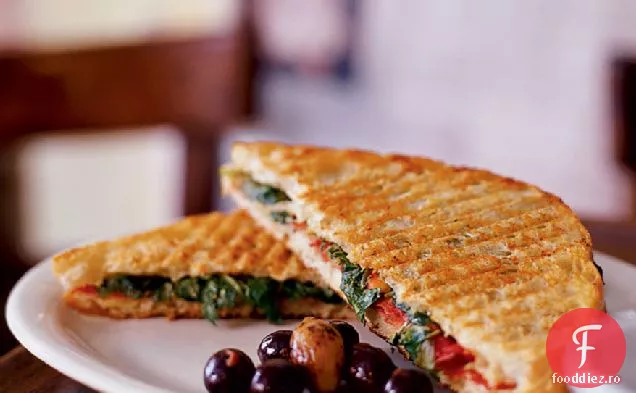 Coppa dulce și panini de ardei