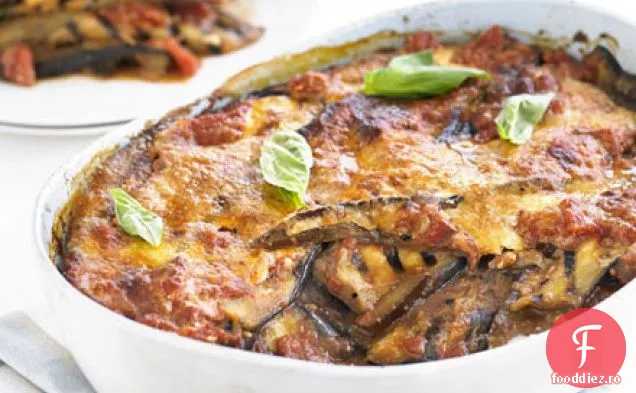Coacere vinete, roșii și parmezan (Melanzane alla Parmigiana)