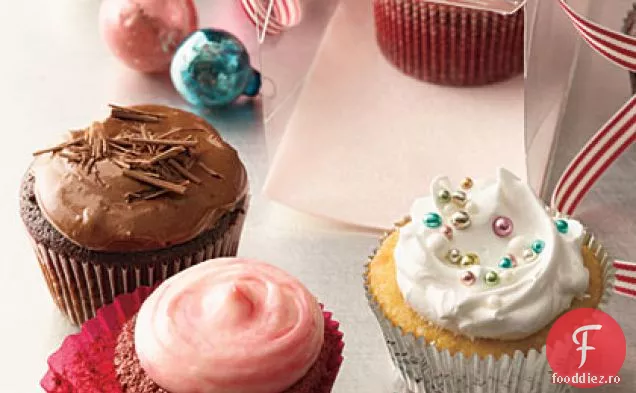 Cupcakes cu vanilie cu glazură de fasole de vanilie