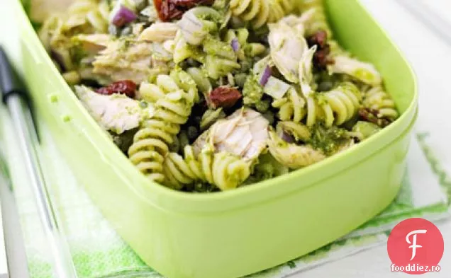 Salată de paste Storecupboard