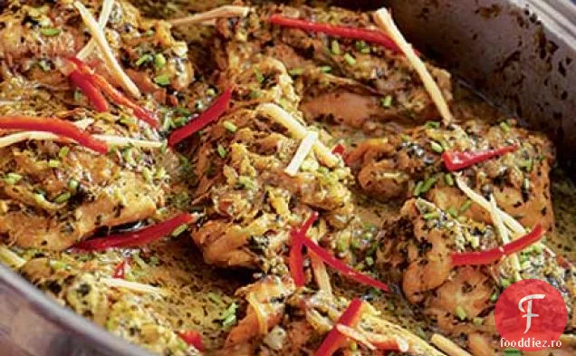 Pui cu cutie de condimente indiene