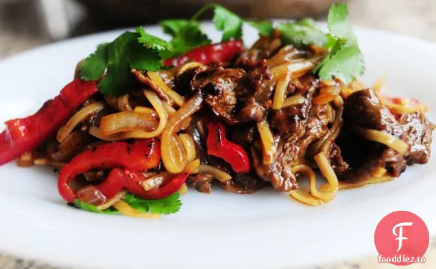 Carne de vită cu ardei