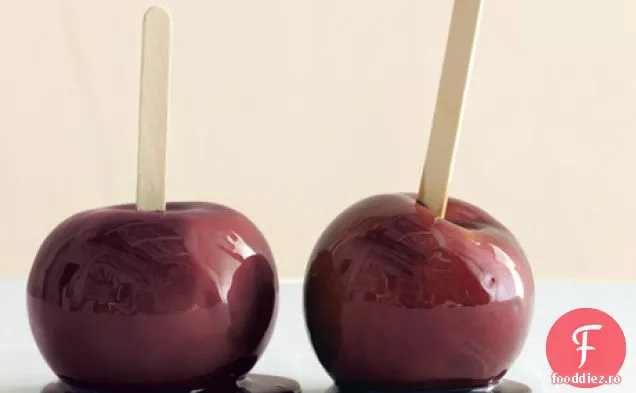 Mere De Caramel De Vin Roșu