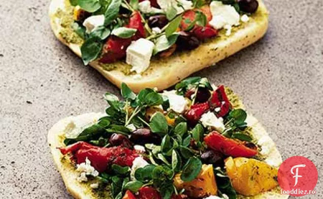 Pizza cu brânză de capră fără gătit