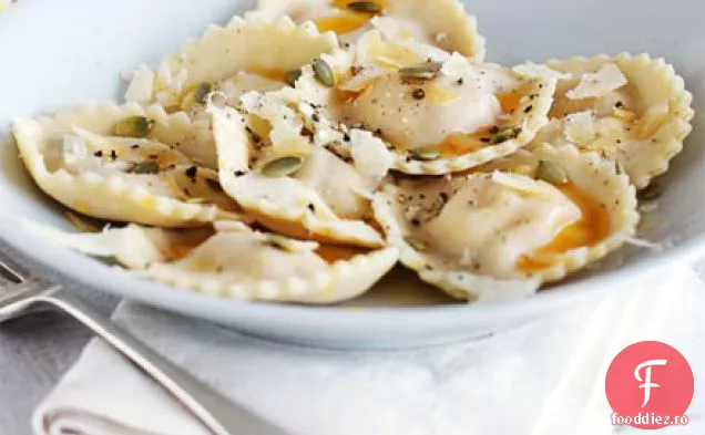 Ravioli cu cartofi dulci și brânză de capră