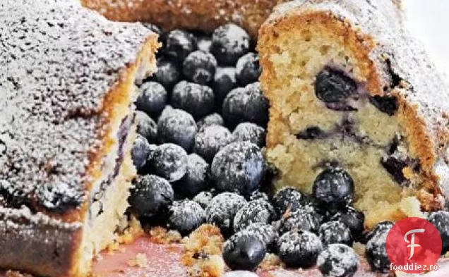 Tort cu afine și nucă de cocos