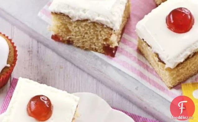 Traybake de nalbă de cireș