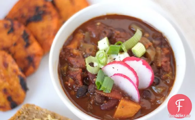 Rețetă Vegetariană De Chili Cu Cartofi Dulci