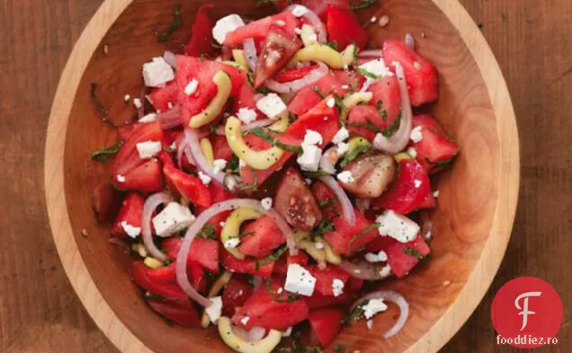Salată De Roșii Și Pepene Verde Cu Brânză Feta