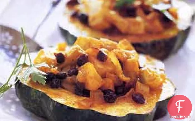 Inele de dovlecei de ghindă umplute cu mere cu unt de Curry