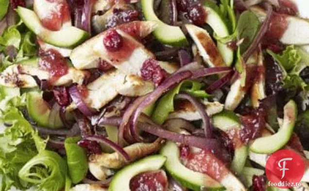 Salată de pui de afine
