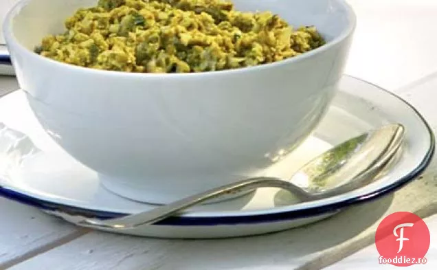 Hummus de mazăre și anghinare