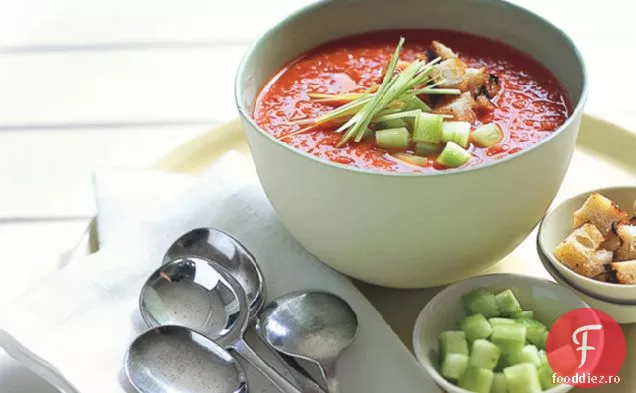 Gazpacho de roșii la grătar-ardei gras