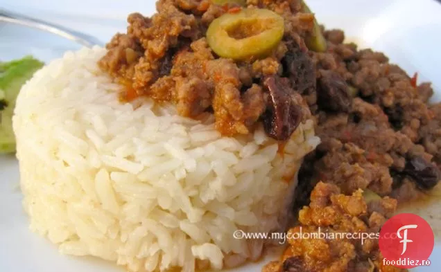 Picadillo Cubano (Mâncare Cubaneză De Vită Măcinată)