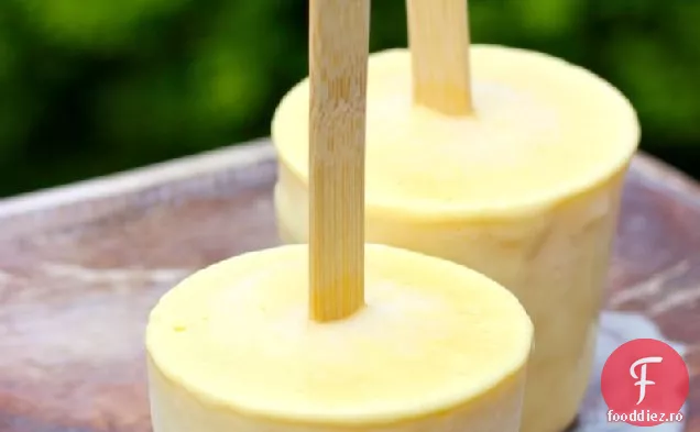Paletas de Maracuyucro (inghetata cremoasa din fructul pasiunii)