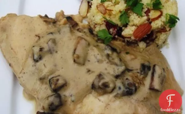 Tilapia în sos de ciuperci (Tilapia en salsa de Champi 6ormones)