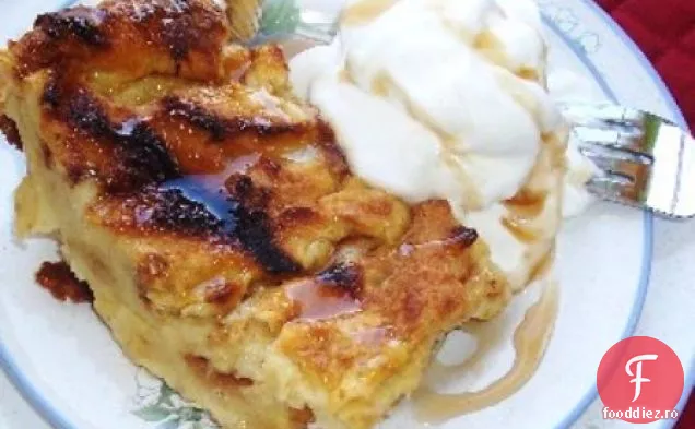 BUDINCĂ DE PÂINE (PUDIN DE PAN)
