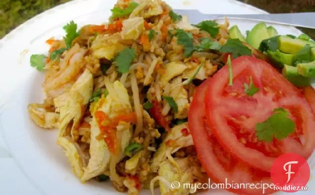 Arroz Chino Al Estilo Colombiano (Orez Prăjit În Stil Columbian)