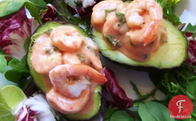 Avocado umplut cu creveți (Aguacates Rellenos de Camarones)