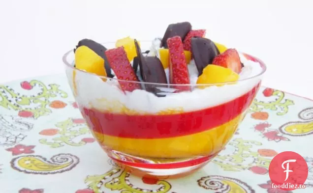 Nebun de iaurt cu nucă de cocos și Mango cu banană înmuiată în ciocolată