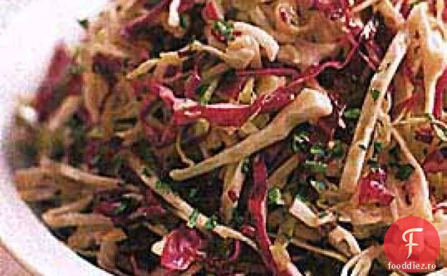 Salată de varză cu vinetă de muștar