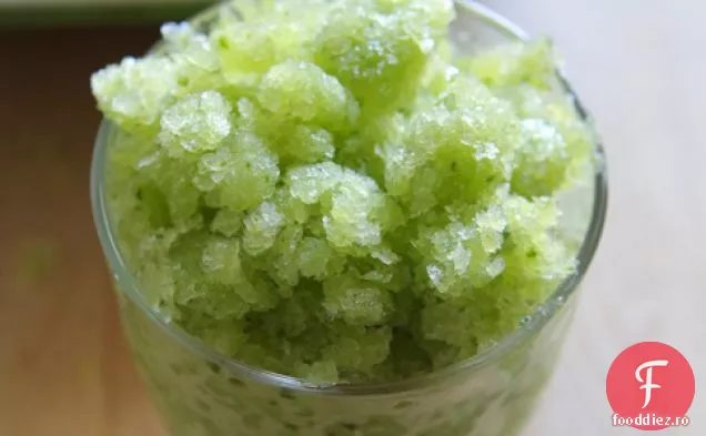 Granita de castravete-tei
