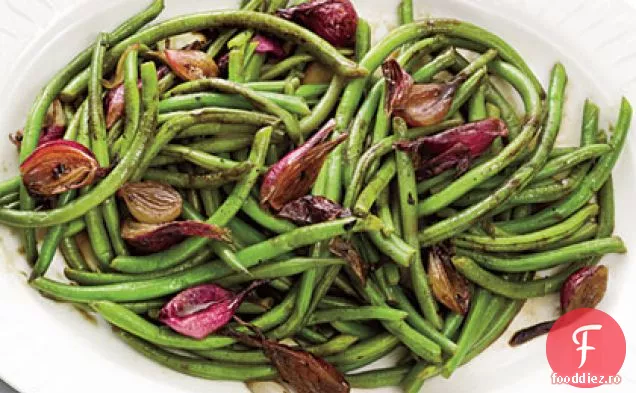 Fasole verde glazurată Balsamic și ceapă perlată