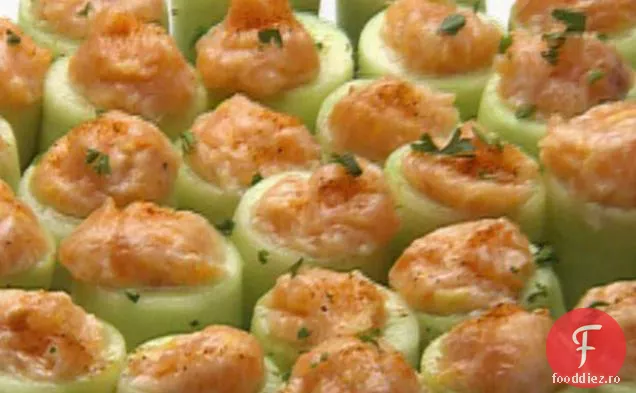 Canoe de castravete din Mousse de somon