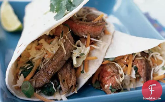 Tacos din carne de vită thailandeză cu Slaw de lime-Cilantro