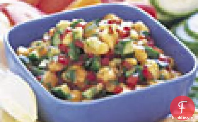 Salsa de piersici și castraveți