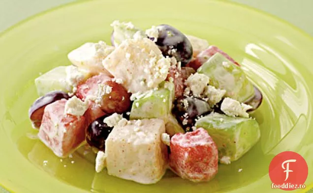 Salată de castraveți, pere asiatice și pepene verde cu salată de Ricotta
