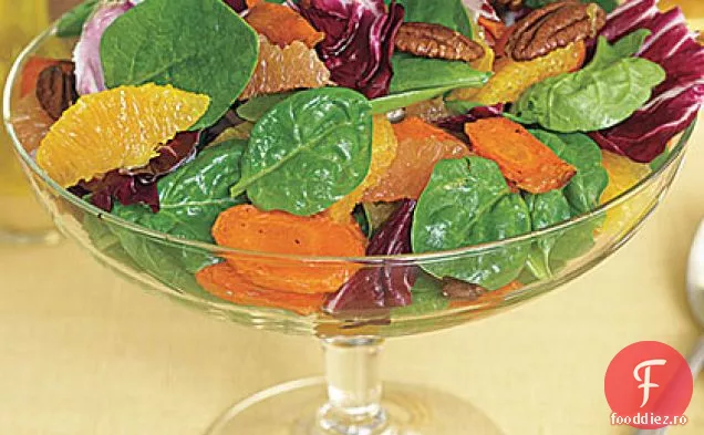 Salată de spanac, morcov prăjit și Radicchio