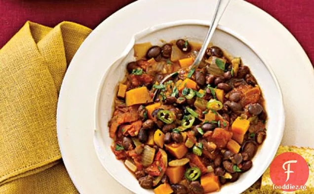Chili De Fasole Neagră Cu Dovlecei De Iarnă