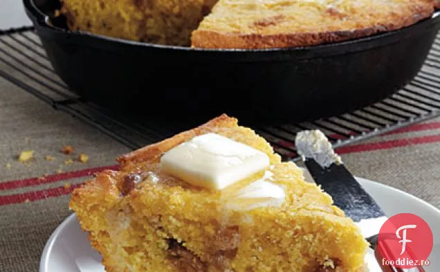 Bunica 's Cracklin' Cornbread