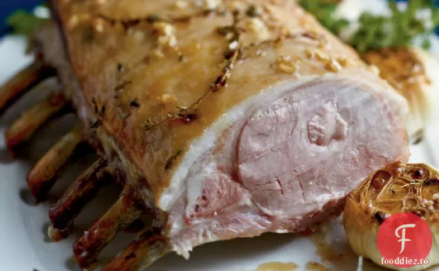 Muschi de porc sarat cu zahar brun-glazura Bourbon
