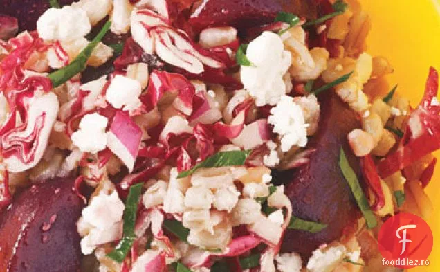Farro, Radicchio și salată de sfeclă prăjită