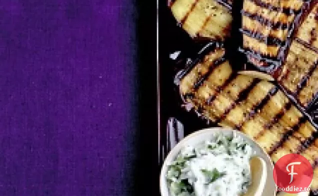 Vinete La Grătar Cu Sos De Iaurt