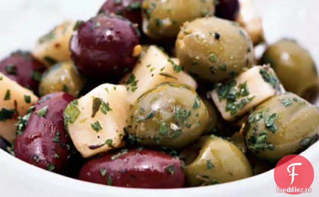 Măsline marinate și Manchego