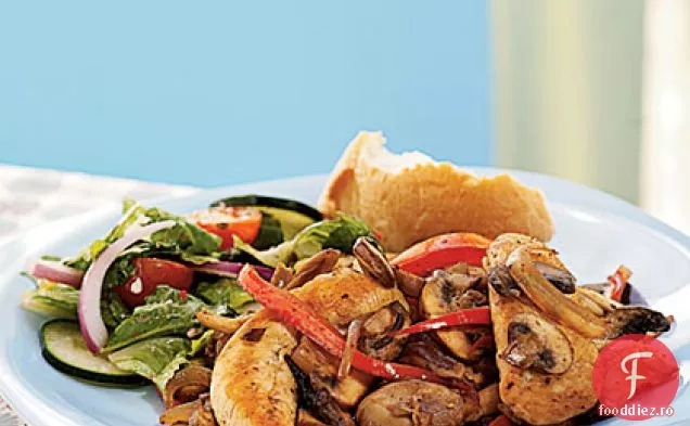 Pui, ardei, ceapă și ciuperci cu vin Marsala